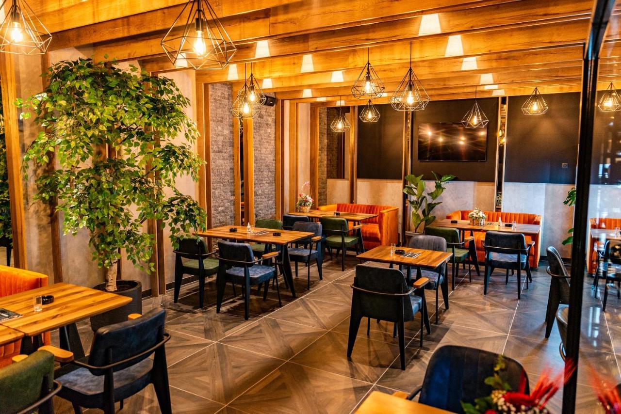 Hotel Forest Pale Eksteriør bilde