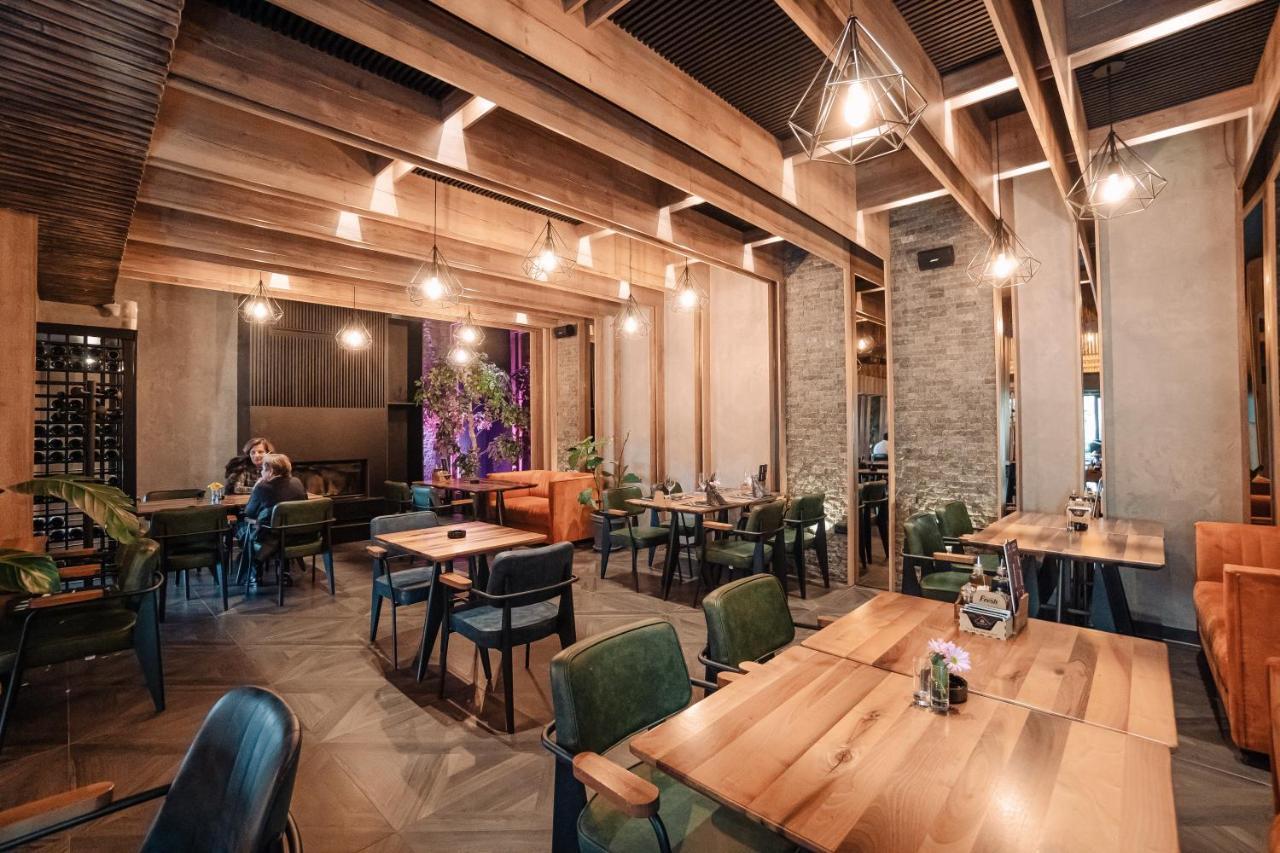 Hotel Forest Pale Eksteriør bilde